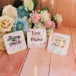 Tag com brinco pérola